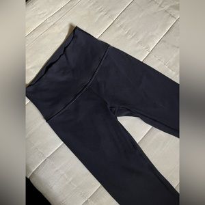 Lululemon Wunder Under High-Rise Tight *Full-On
Luon 28"